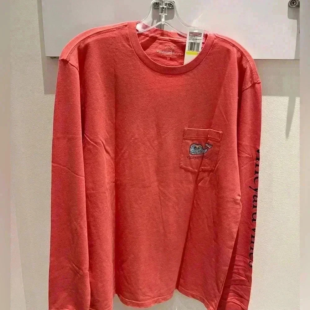 NWT Vineyard Vines Men’s Long Sleeve Red Orange Burger Whale Tee Shirt M - Picture 2 of 3